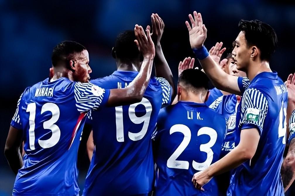 星空体育官网入口-申花冬训已迎来两位新外援，未来将把重心放到内援补强，值得期待