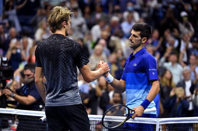 第三次跻身总决赛半决赛 兹维列夫年内五战德约